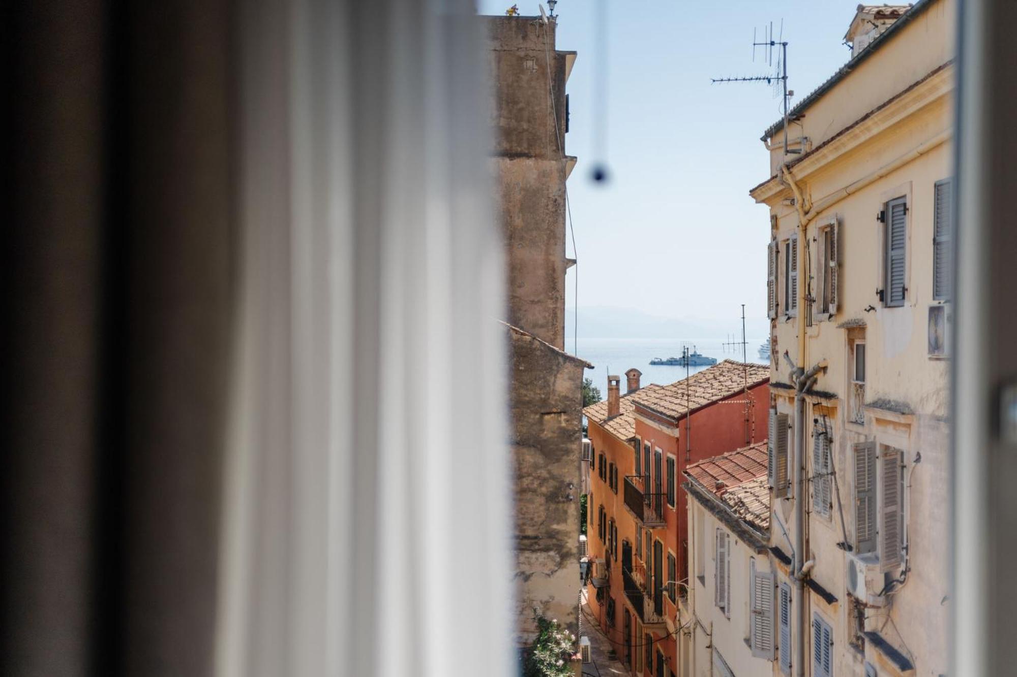 Kantoni Corfu (city)