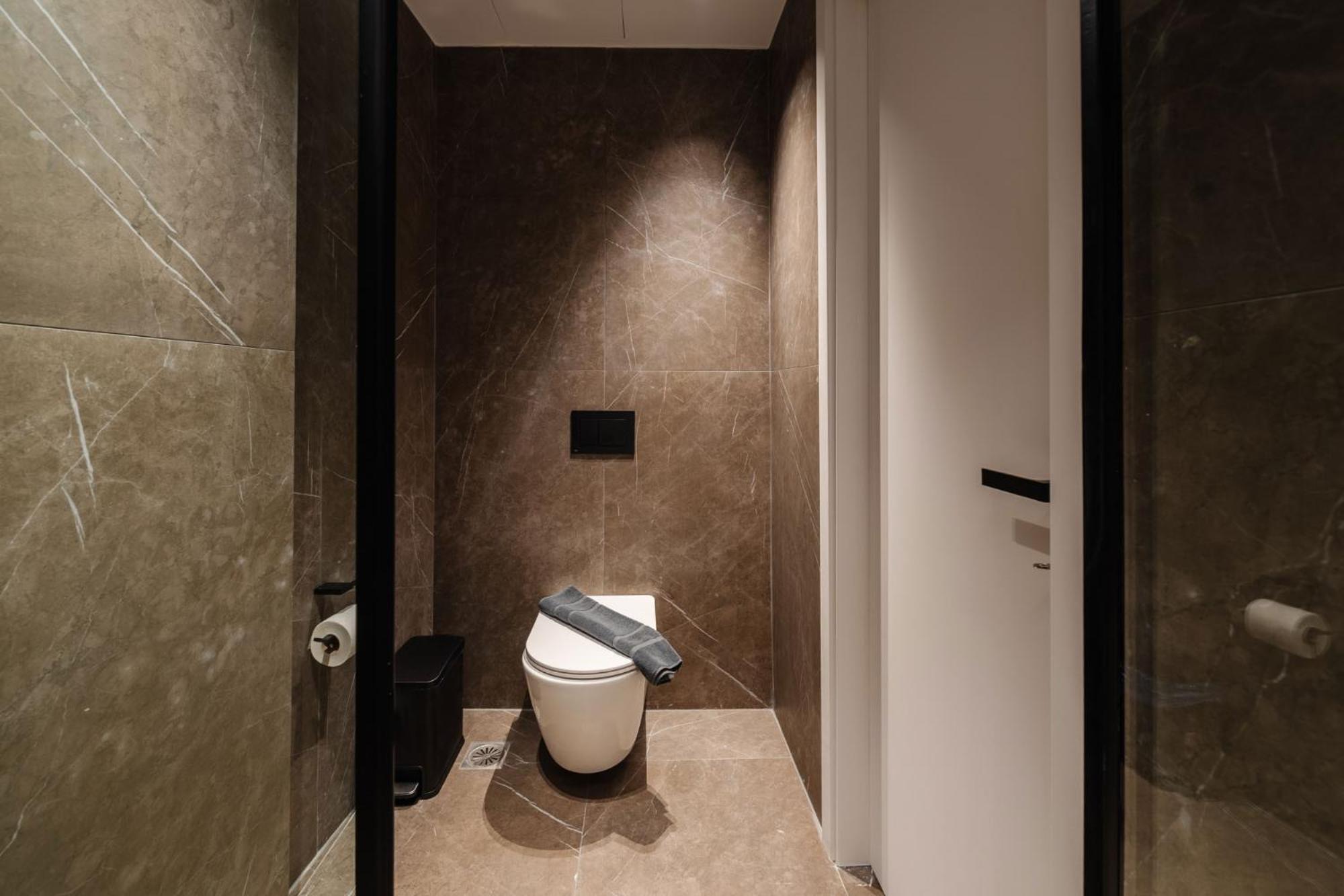 Kantoni Appartement *